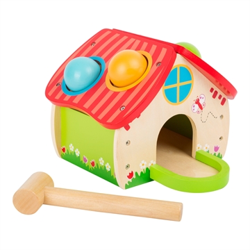 Small Foot Hammerbænk, Hus